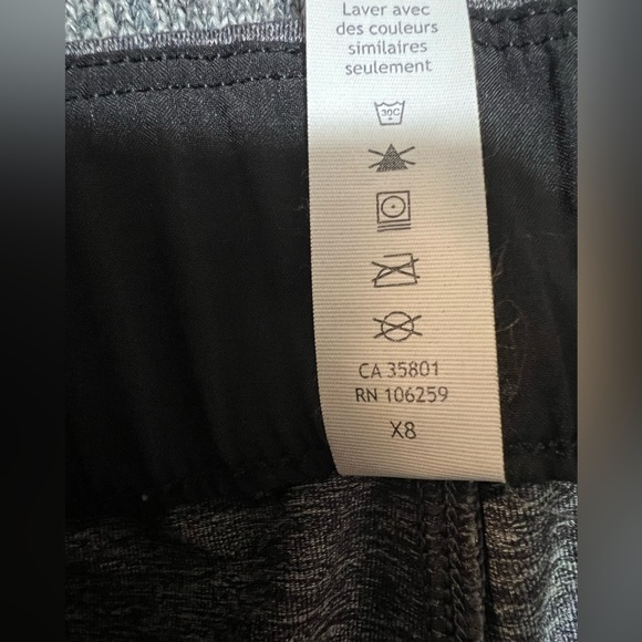12. Lululemon On The Fly Pant *27" Heathered Black - Picture 15 of 16
